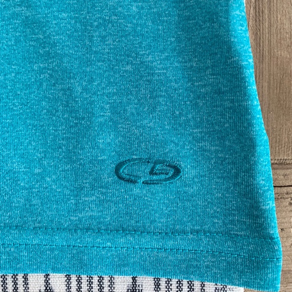 C9 by Champion: Women’s Duo Dry Teal Workout Shirt - Picture 5 of 7